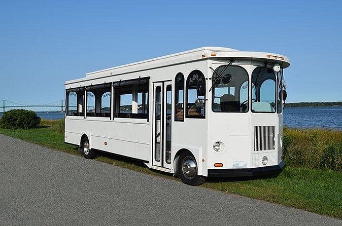 Newport Open Air Trolley Tour (Ages 5+ only) - A Deep Dive into the Newport Open Air Trolley Tour