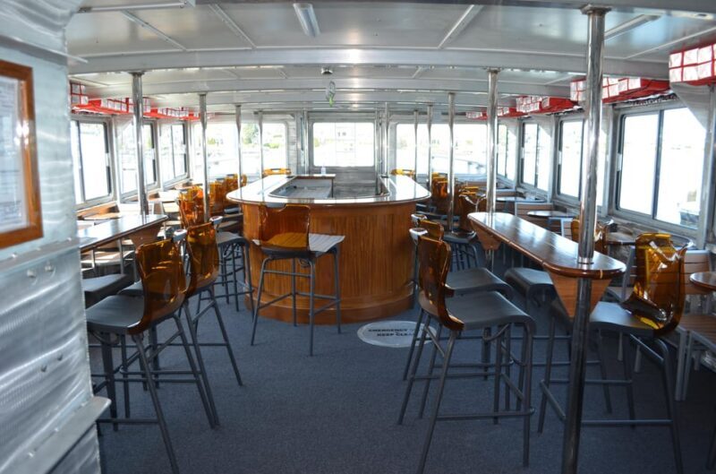 Newport, Rhode Island: Scenic Narragansett Bay Cruise - A Closer Look at the Newport Narragansett Bay Cruise