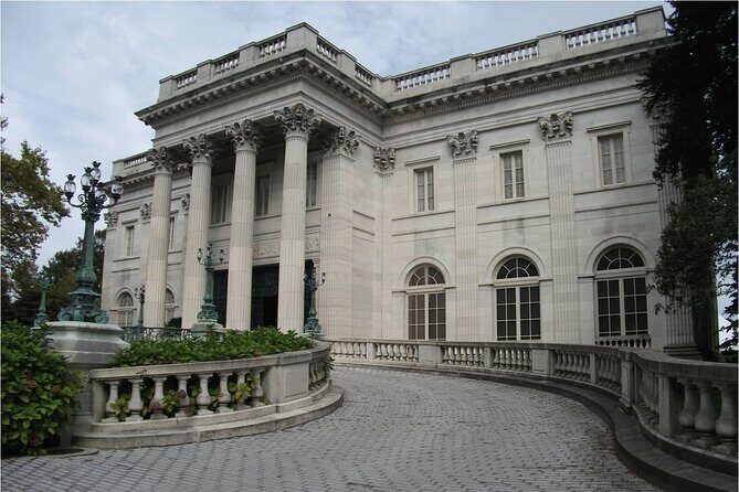 Newport Trolley Tour with Marble House - Viking Tours - How Does It Value?