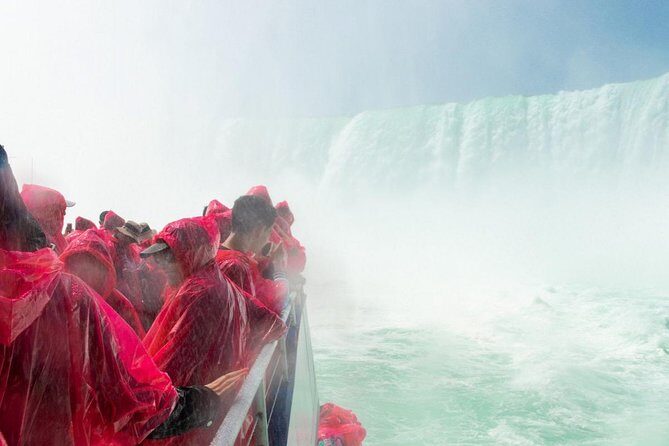 Niagara Falls and Niagara-on-the-Lake Day Tour from Toronto - What Makes This Tour Stand Out?