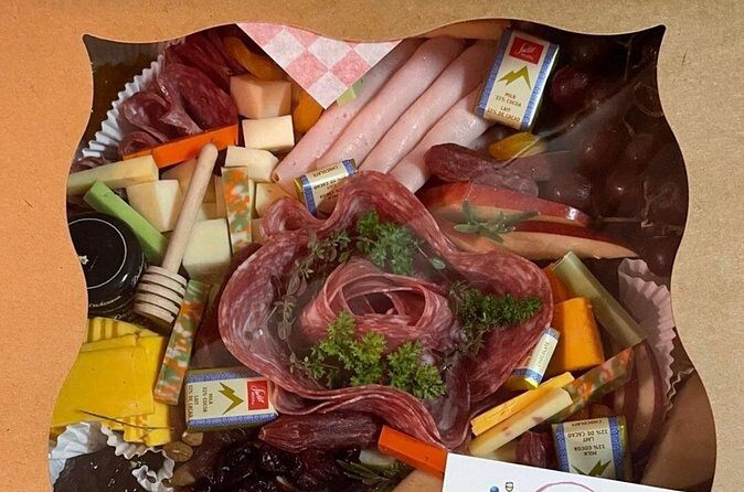 Niagara Falls and Wine Tour - FAQs