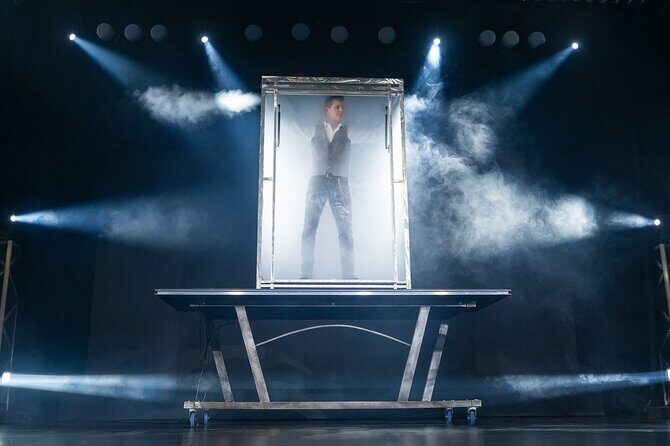 Niagara Falls, Canada: Wild Magic Show Ticket - FAQ