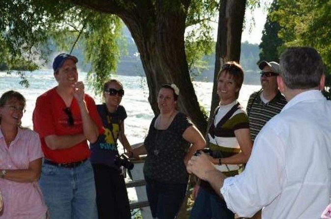 Niagara Falls Daredevils and True Crime Fireworks Tour - The Fireworks Finale