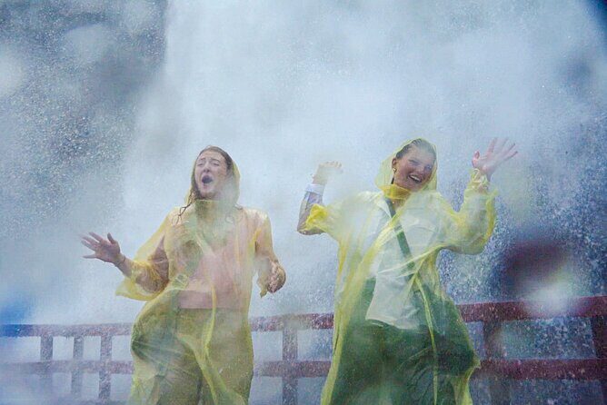 Niagara Falls Day and Night Combo plus Dinner & Fireworks - Who Will Love This Tour?