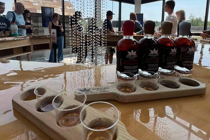 Niagara Falls Day Tour, Boat Cruise and Journey Behind the Falls - FAQ