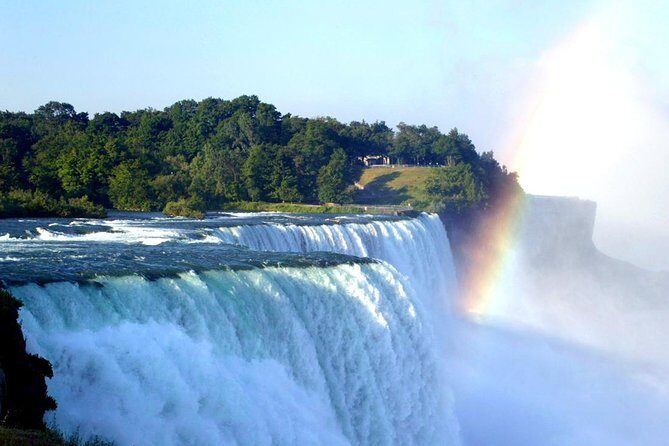 Niagara Falls Day Tour Includes Boat Cruise, Winery Stop & Lunch - FAQ