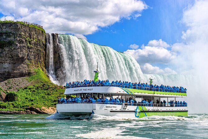 Niagara Falls Evening Illumination Tour with Maid Boat Ride - The Value of This Tour