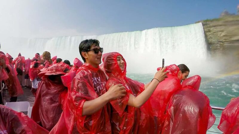 Niagara Falls Exclusive Walking Tour: Voyage to the Falls - Practical Considerations