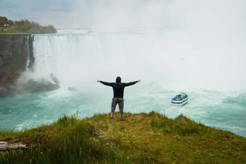 Niagara Falls: Private Historic Walking Tour - What To Expect on the Tour