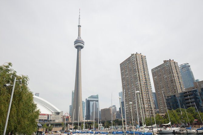 Niagara Falls, Toronto, Philadelphia, DC 5-Day Tour from NYC - FAQs