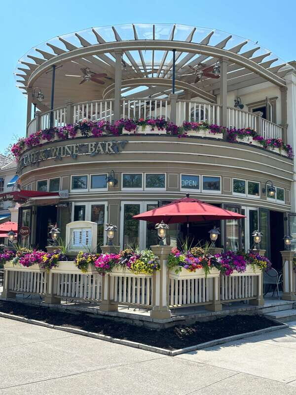 Niagara-on-the-Lake: Guided Walking Tour - Key Points