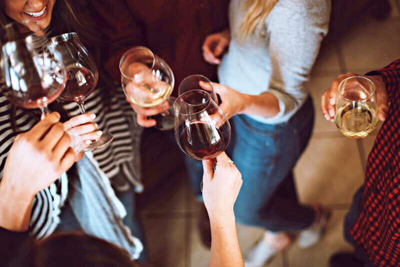 Niagara-on-the-Lake: Wine & Charcuterie Tour with Tastings - Who Should Consider This Tour?