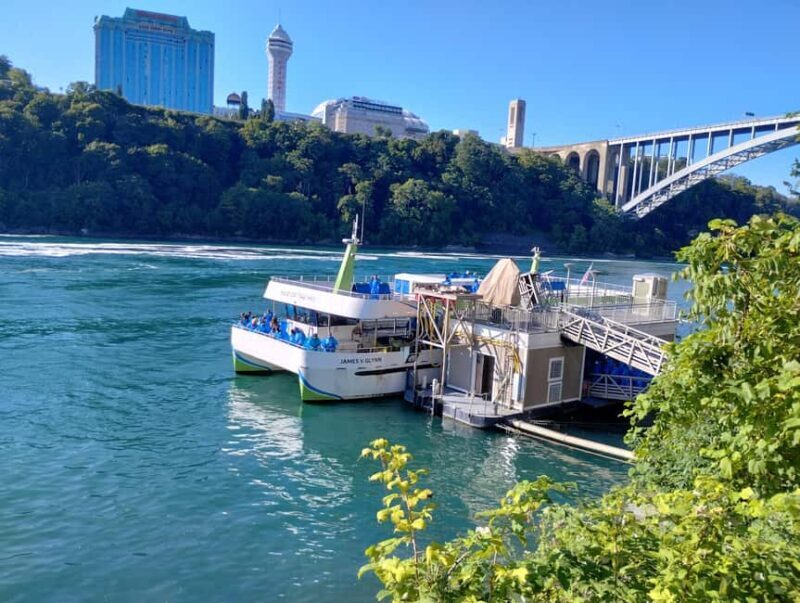 Niagra Falls, USA Side: Boat, Cave and Shuttle pass Tour - What to Expect from the Tour