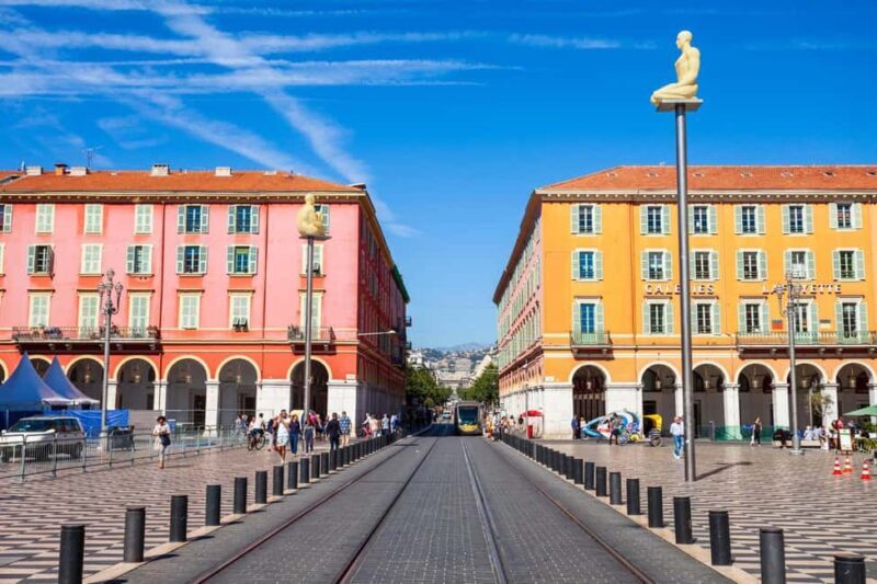 Nice: 2-hour Best Intro Walking Tour with a Local - The Tour Itself: A Closer Look