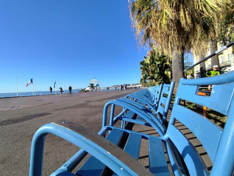 Nice: Family city tour by bicycle Electric cab (4 comfort seats) - FAQ