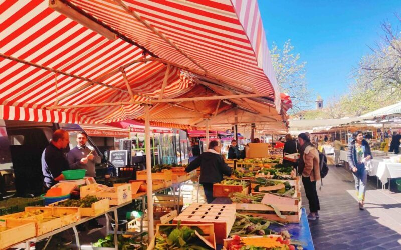 Nice Old Town and Castle Hill: Guided Cultural Walking Tour - The Value of This Tour