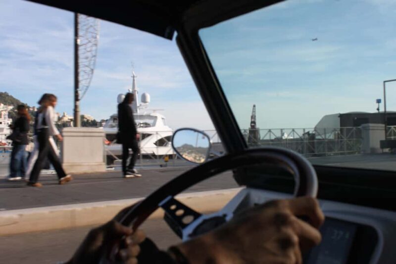 Nice Panorama Tour in a Méhari  Promenade & Plateau Saint-Michel - Key Points