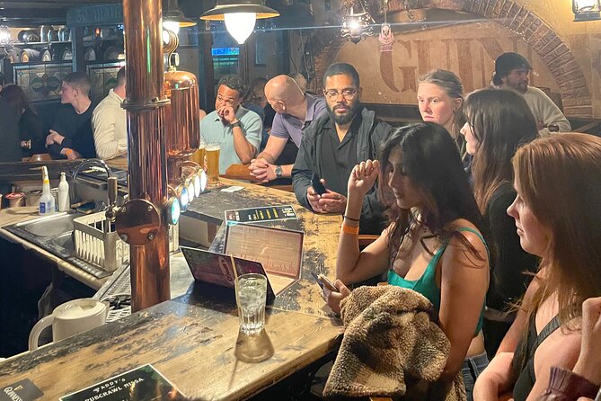 Nice: Pub Crawl Yellow – Social Bars, Games & VIP Club Entry - Stop 4: Town Club in Old Nice (Two Atmospheres, Then More Party)