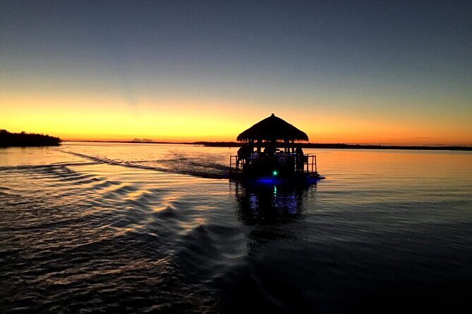Night Adventure on Weekends for Tikis Cruise in Key Largo - Key Points