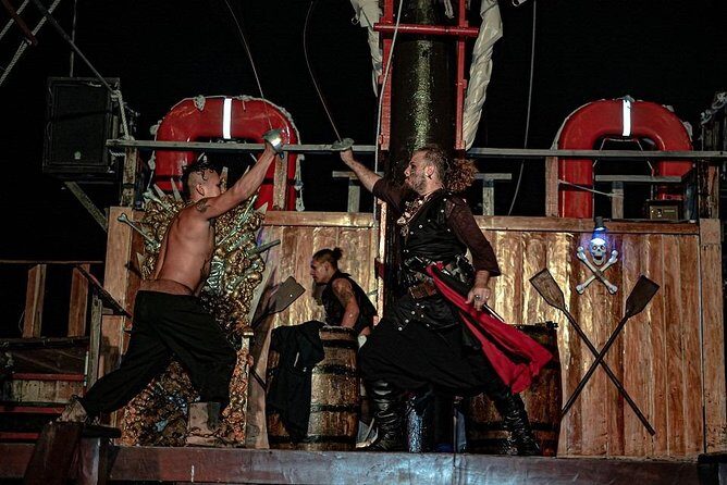 Night Pirate Ship Cruise in Cancún with Show & Lobster Dinner - The Experience for Different Travelers