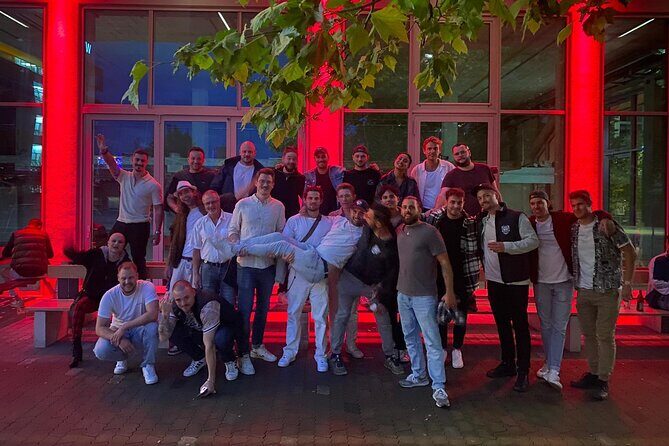 Night PubCrawl Tour in München - Shots and Party! - Detailed Breakdown of the Itinerary