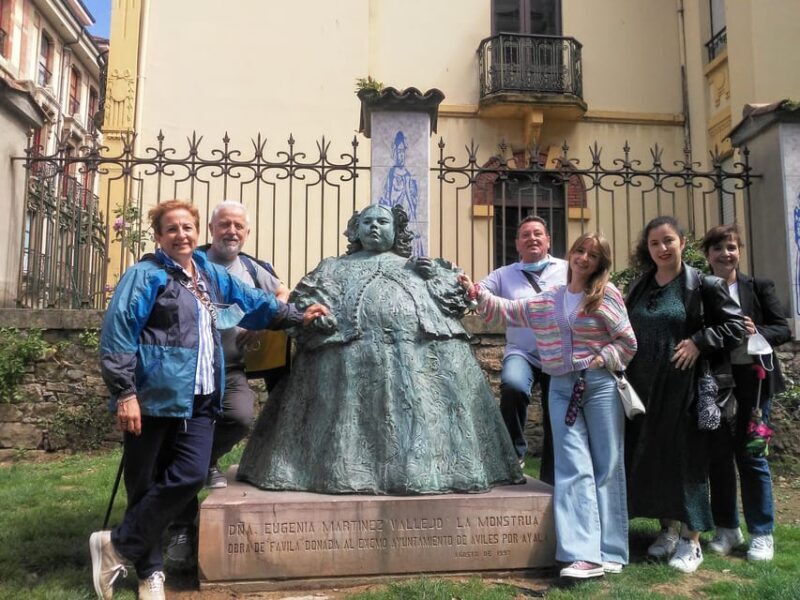 Night tour: Aviles city of crime - Exploring Aviles by Night: The "City of Crime" Tour