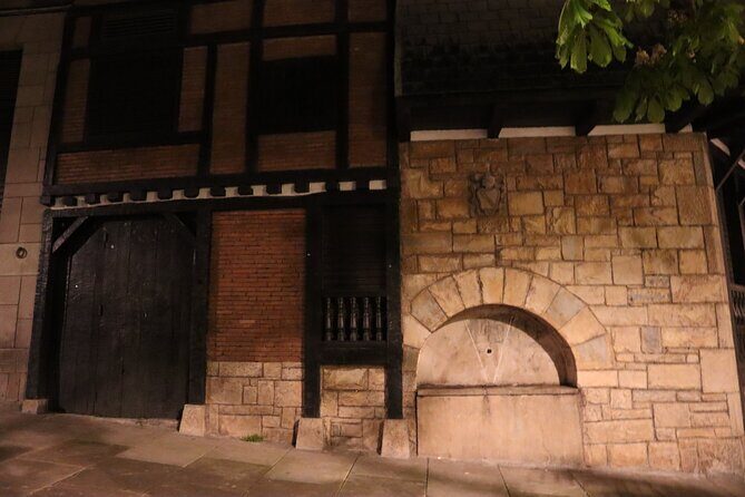Night Tour Dark Secrets and Legends of Pamplona - Analyzing the Value