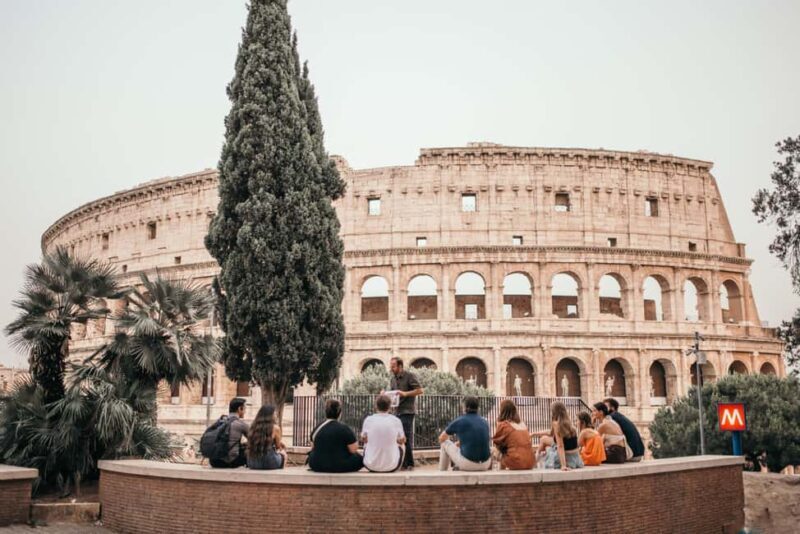 Night tour of Rome - 2.5 hrs walking under the Roman sky - FAQ
