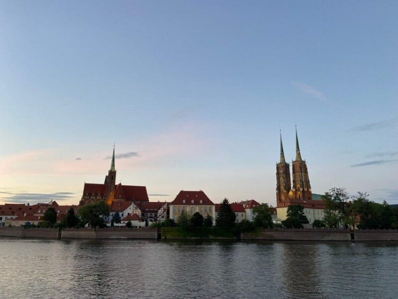 Night tour through Wroclaw - What to Expect from the Wroclaw Night Tour