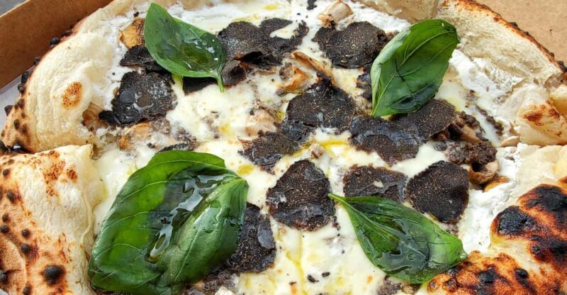 No Diet Club - A selection of the best pizzas in Paris ! - Key Points