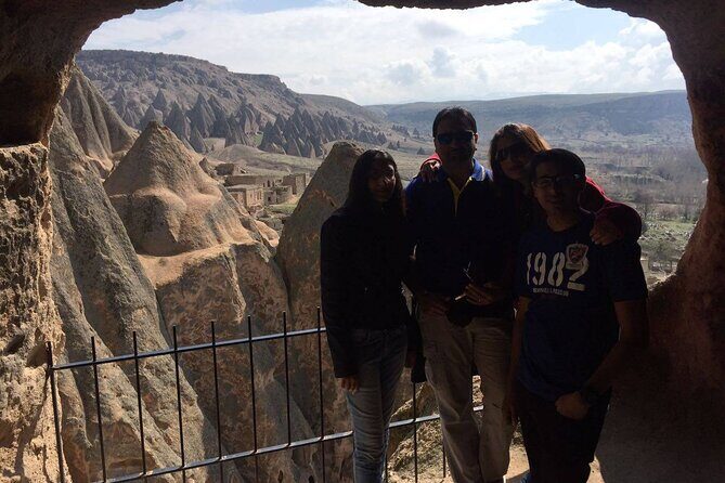 NO HIDDEN COST: Red&Green Combined Tour LUNCH+ENTRY TICKETS - Deep Dive Into the Itinerary