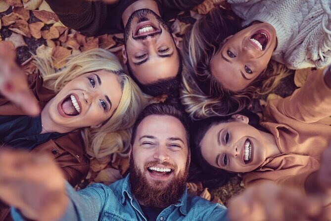 NON BUS FALL COLORS Traverse City Old Mission Wine Tour - Key Points