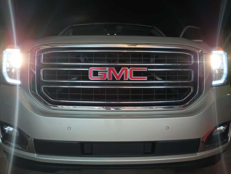 NON BUS Hawthorne Vineyards Traverse Old Mission Wine Tour - A closer look at the tour experience