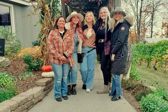 NON BUS Traverse City Fine Red Wine Tasting Tour - Price and Value Analysis