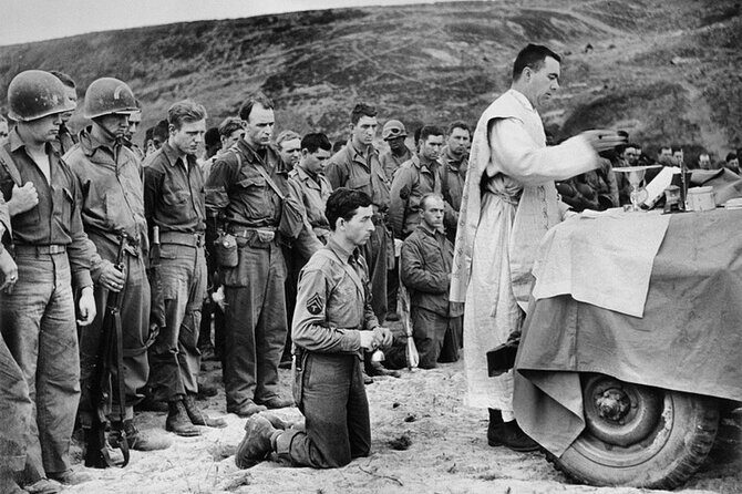 Normandy D-Day Beaches: Immersive Small Group Tour from Paris - A Deep Dive Into the Itinerary