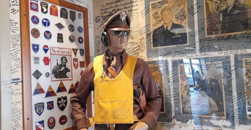 Normandy D-Day Beaches Private Tour US sector from Bayeux - Key Points