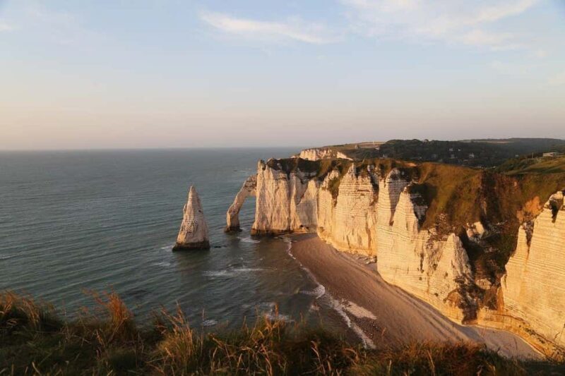 Normandy: Étretat Cliffs Private Guided Tour - Detailed Breakdown of the Experience