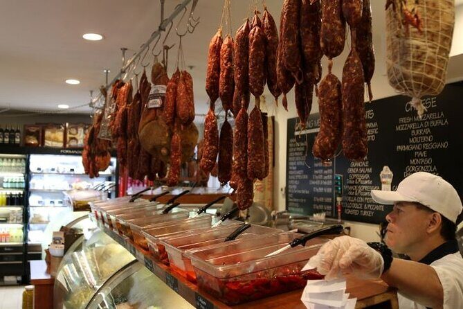 North End & Boston Public Market Food Tour with Local Guide - What Makes This Tour Stand Out