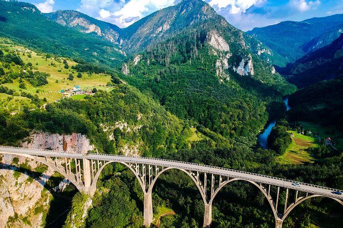 North Montenegro Tour:abljak - NP Durmitor - Black Lake - urevia Tara Bridge - A Detailed Look at the North Montenegro Tour