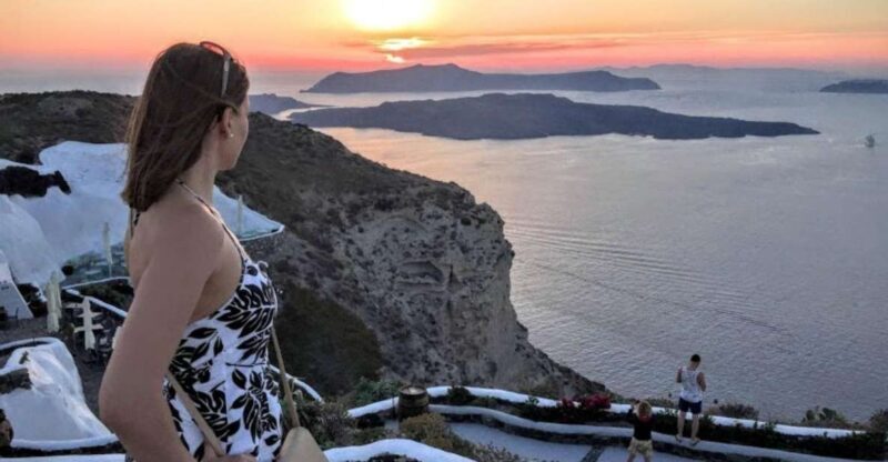 North Santorini: Private Tour with Oia Sunset by Natives - Key Points