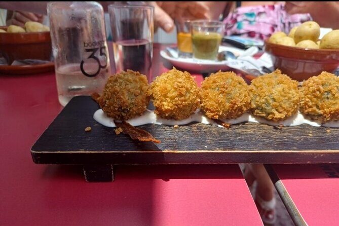 North Tour, Viewpoint, Brunch, White beach & lava pools - The Sum Up