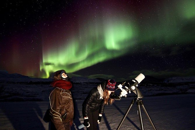 Northern Lights and Stargazing Small-Group Tour with Local Guide - Northern Lights Hunting: Forecasting, Moving When Needed, and Getting Photos