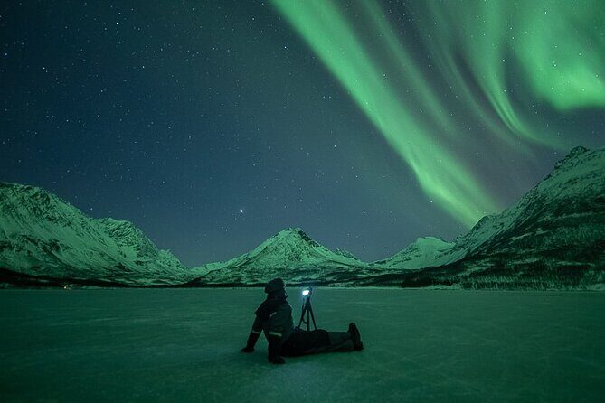 Northern Lights Expedition with Arctic Photo Guide max 6 guests - Key Points