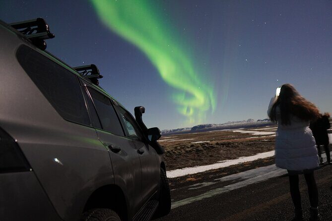 Northern Lights In luxury off-road SUV with Photos and Treats (Private 1-6 Pax) - The Experience Breakdown