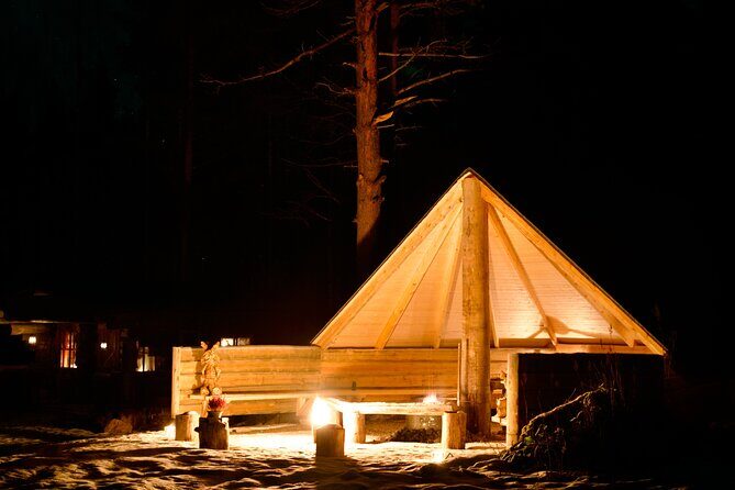 Northern Lights Tour in Atmospheric Cottage - An Honest Look at the Experience