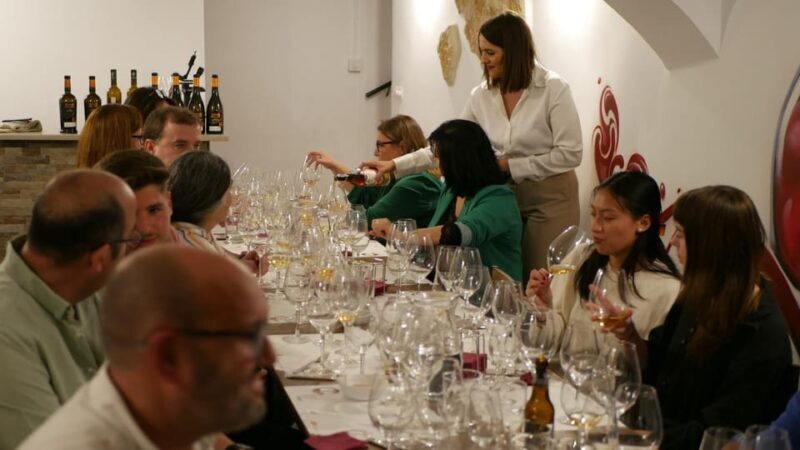 Northern Spain: White Wine Tasting with Tapas Pairing - Key Points