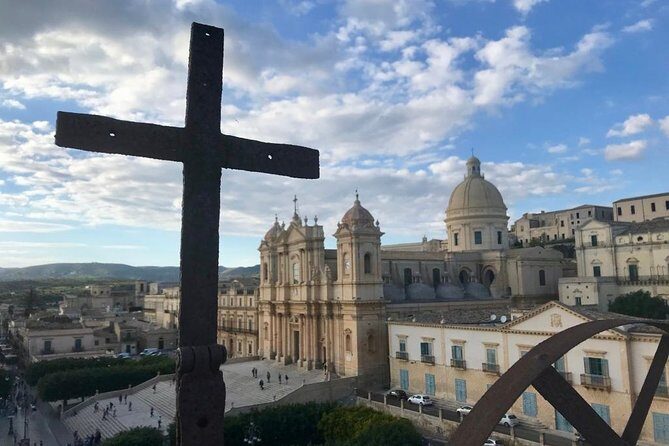 Note: The Timeless Charm of Baroque Beauty - Price & Value