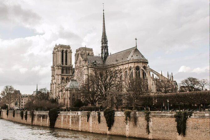 Notre Dame Mystery and Latin Quarter Walking Tour - The Experience: What You Can Expect