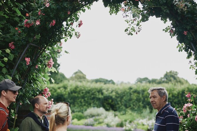 Notting Hill Walking Tour with Cream Tea - Stop 4: Royal Albert Hall Area and the Included Cream Tea