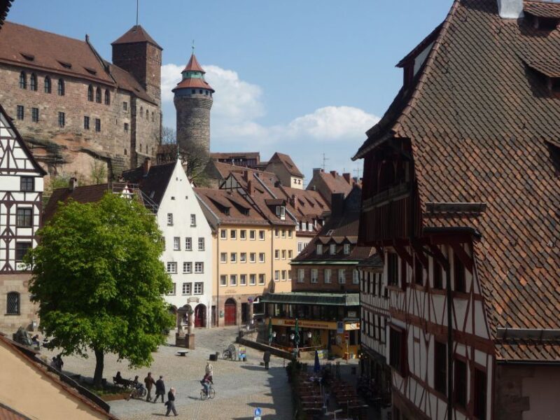 Nuremberg 2-Hour Old Town Highlights Walking Tour in English - The Itinerary in Detail